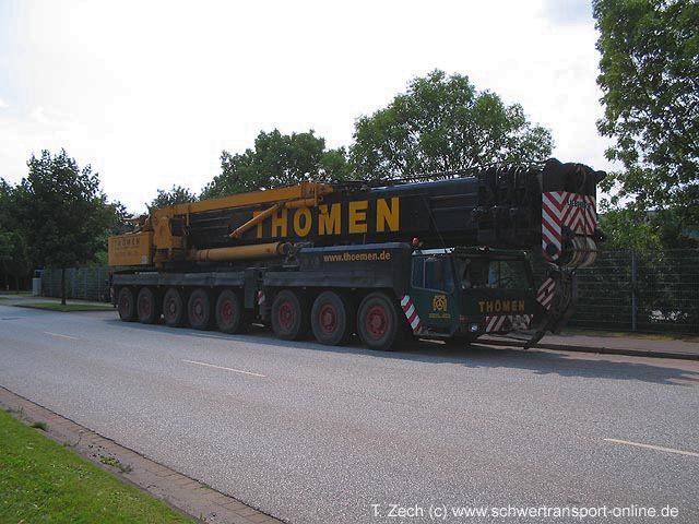 Liebherr-LTM-1400-1-Thoemen-Zech-081205-05.jpg - Tony Zech