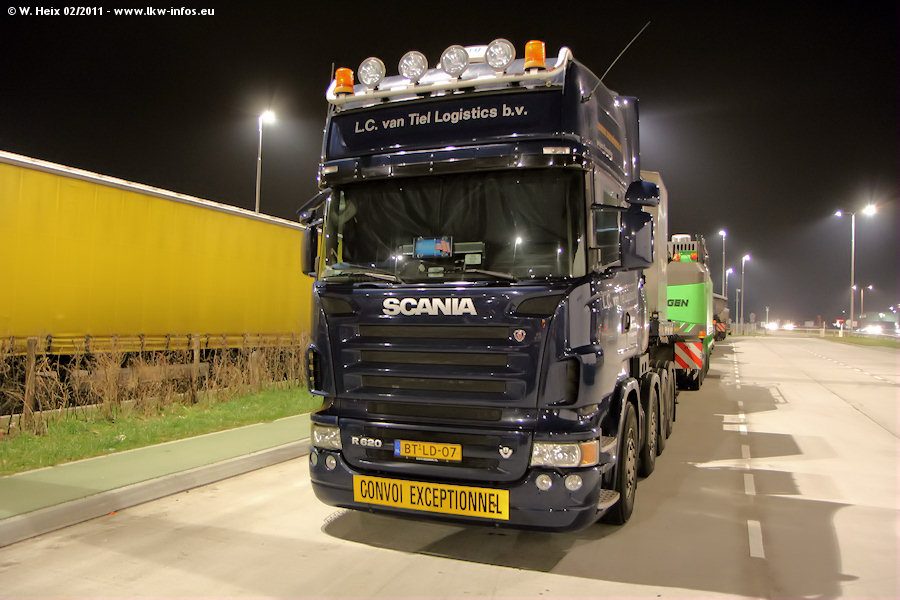 Scania-R-620-LCvanTiel-100211-04.jpg