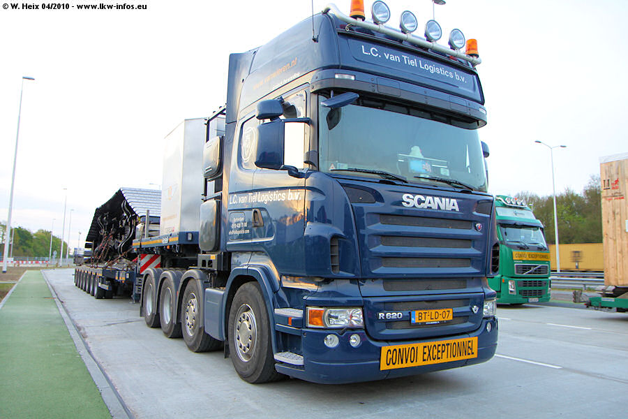 Scania-R-620-van-Tiel-290410-03.jpg