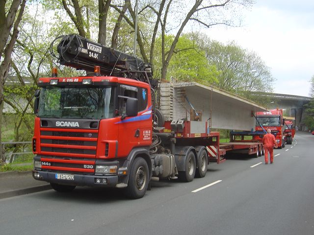 Scania-144-G-530-Uhl-Wenzel-050506-02.jpg - C. Wenzel