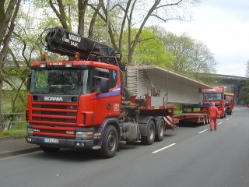 Scania-144-G-530-Uhl-Wenzel-050506-02
