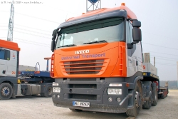 Iveco-Stralis-AS-440-S-45-037-Universal-040409-04