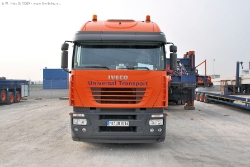 Iveco-Stralis-AS-440-S-50-014-Universal-040409-03
