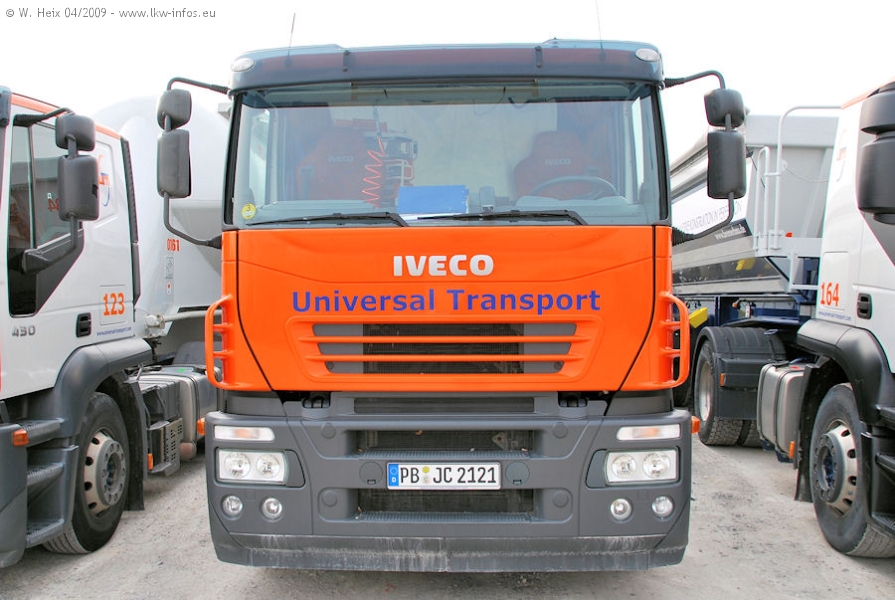 Iveco-Stralis-AT-440-S-43-121-Universal-040409-02.jpg