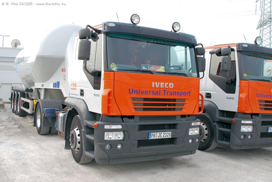 Iveco-Stralis-AT-440-S-43-128-Universal-040409-03.jpg
