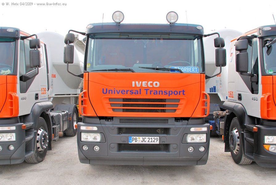 Iveco-Stralis-AT-440-S-43-129-Universal-040409-02.jpg