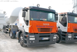 Iveco-Stralis-AT-440-S-43-128-Universal-040409-03