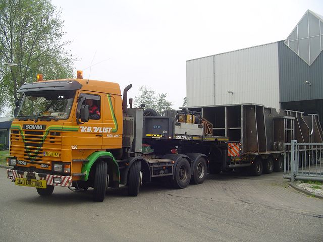 Scania-143-E-500-vdVlist-deKoning-020505-07.jpg - Bert de Koning