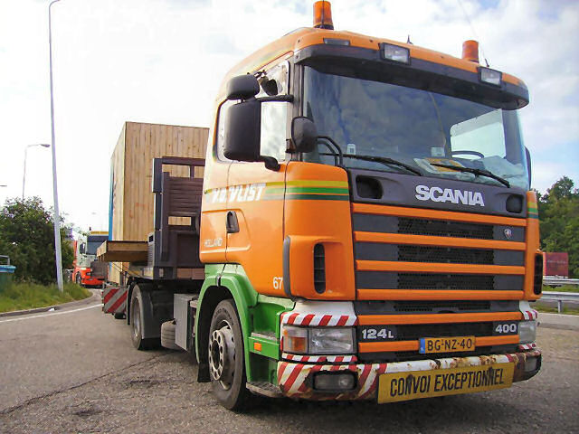 Scania-124-L-400-vdVlist-Bursch-240506-01.jpg