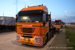 Iveco-Stralis-AS-440-S-48-267-vdVlist-250811-04