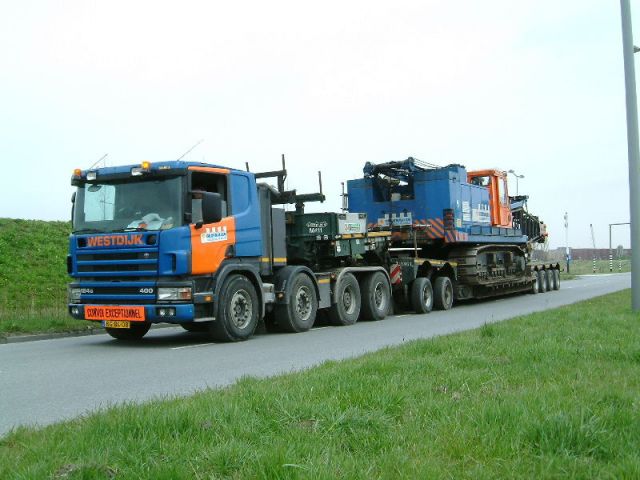 Scania-124-G-400-Westdijk-blau-vMelzen-150105-2.jpg - Henk van Melzen