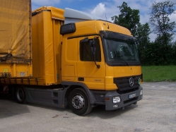 MB-Actros-MP2-1844-Wiesbauer-Kehrbeck-060807-01