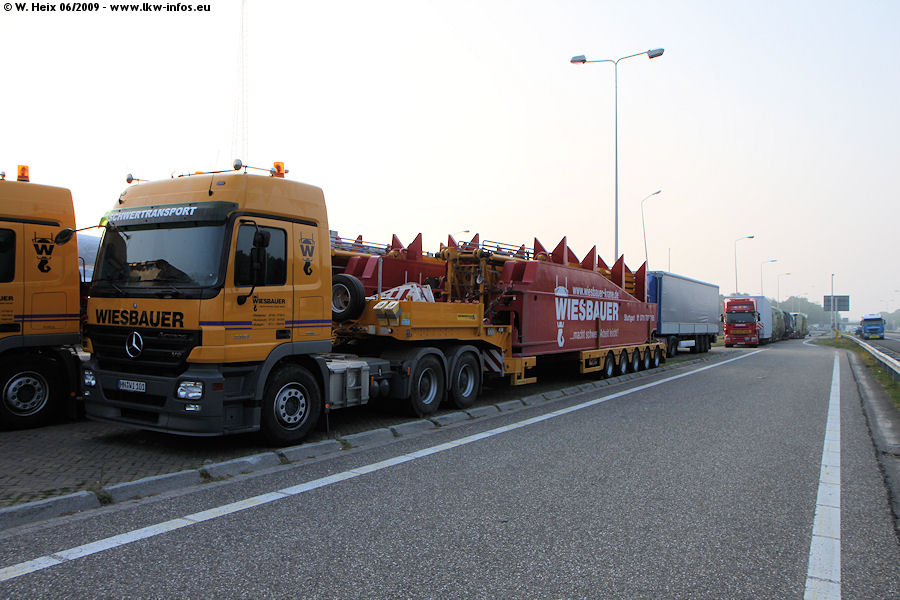 MB-Actros-MP2-3351-Wiesbauer-010709-01.jpg