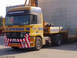 MB-Actros-1843-Tieflader-Wirzius