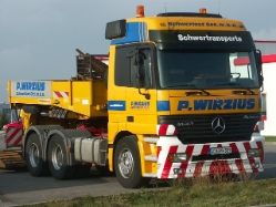 MB-Actros-2653-Tieflader-Wirzius-150204-1
