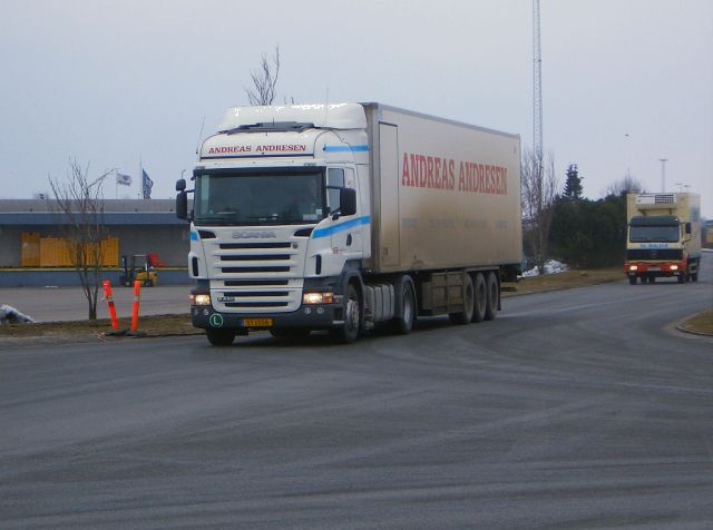 Scania-R-420-Andersen-Stober-240406-02-DK.jpg