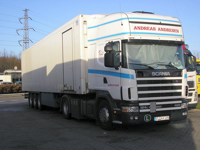 Scania-124-L-420-Andresen-Wihlborg-080105-03.jpg - Henrik Wihlborg
