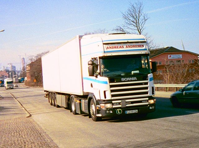 Scania-124-L-420-Andresen-Wihlborg-250904-1.jpg - Henrik Wihlborg