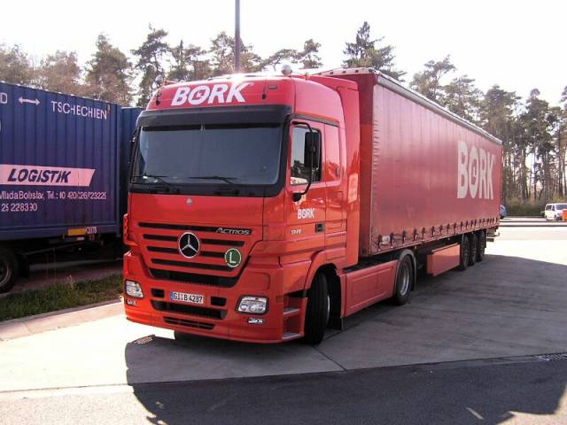 MB-Actros-1846-MP2-Bork-Koster-040405-03.jpg - A. Koster