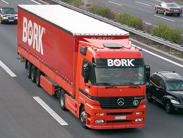 MB-Actros-1848-Bork-Szy-090504-1.jpg - Trucker Jack