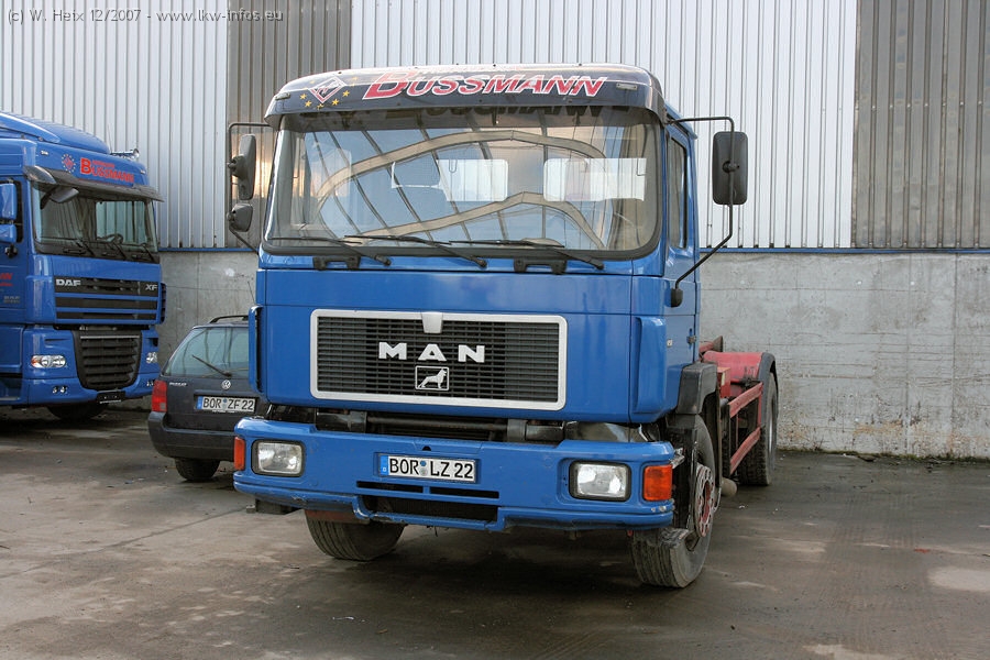 MAN-M90-JB-210-Bussmann-011207-03.jpg