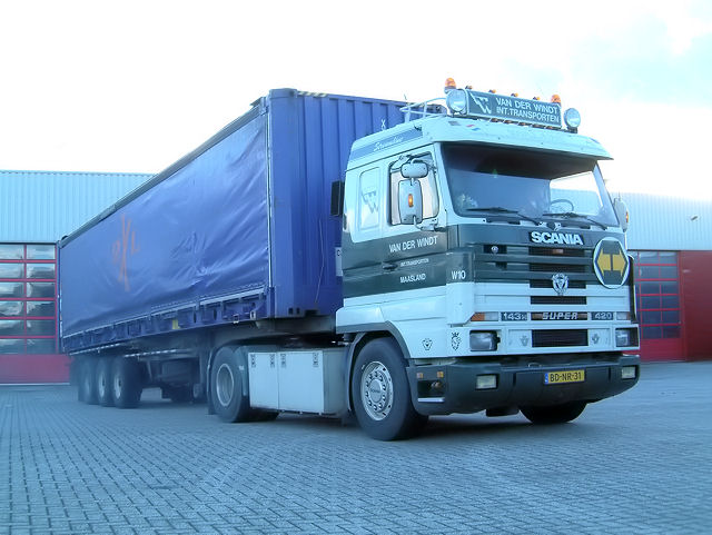 Scania-143-H-420-Cargoboss-vMelzen-311206-01.jpg - Henk van Melzen