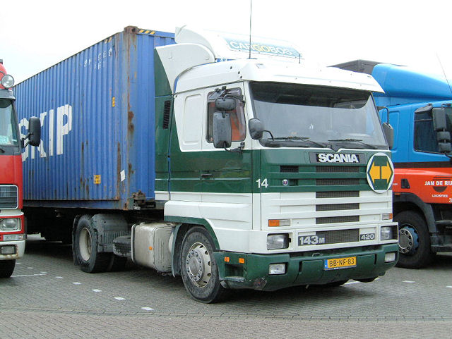 Scania-143-M-420-Cargoboss-vMelzen-250207-01.jpg - Henk van Melzen