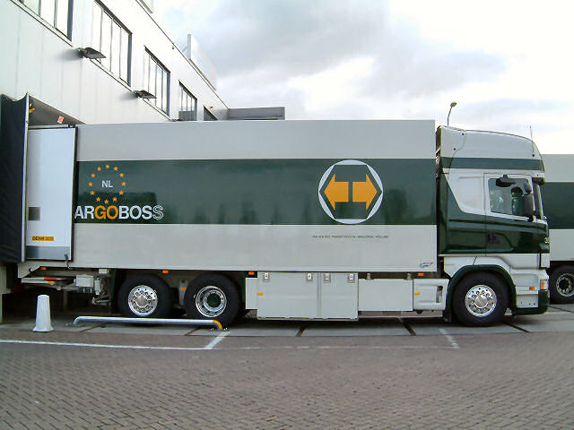 Scania-R-420-Cargoboss-vMelzen-210506-04.jpg - Henk van Melzen
