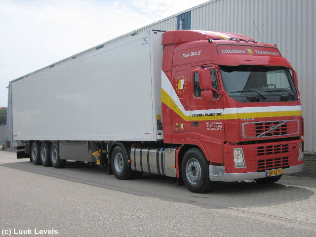 Volvo-FH-Cremers-Levels-160906-01.jpg
