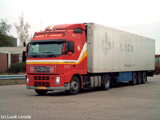 Volvo-FH12-420-Cremers-Levels-160906-14.jpg