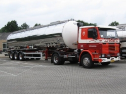 Scania-112-M-Dohmen-Bocken-250705-01
