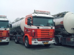 Scania-124-G-400-Dohmen-Levels-011105-02