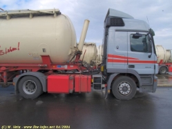 MB-Actros-1844-MP2-Eggers-010406-03