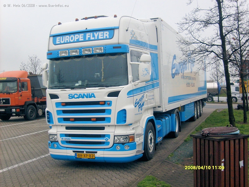 Scania-R-500-Europe-Flyer-CV-150408-03.jpg - C.V.