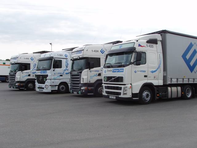 MB-Scania-Volvo-Ewals-Holz-170605-01.jpg - Frank Hoilz