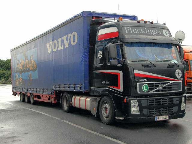 Volvo-FH12-420-Fluckinger-Schiffner-180806-02.jpg - Carsten Schiffner