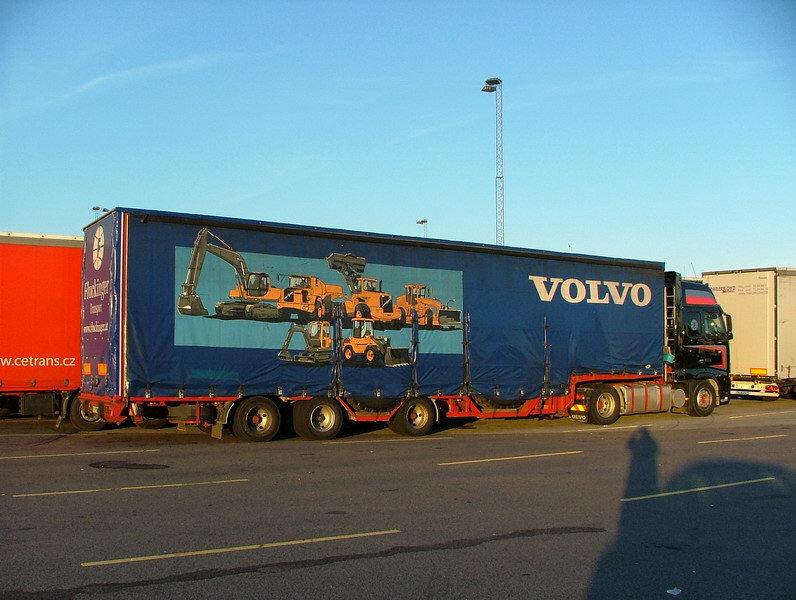 Volvo-FH12-Fluckinger-Posern-041208-02.jpg - R. Posern