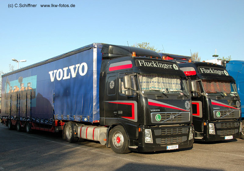 Volvo-FH12-Fluckinger-Schiffner-211207-01.jpg - Carsten Schiffner