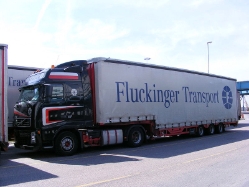 Volvo-FH-480-Fluckinger-Posern-110609-01