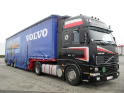 Volvo-FH12-420-Fluckinger-Haas-071104-3