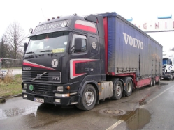 Volvo-FH12-420-Fluckinger-Hensing-050606-01