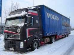 Volvo-FH12-420-Fluckinger-Linhardt-230306-01