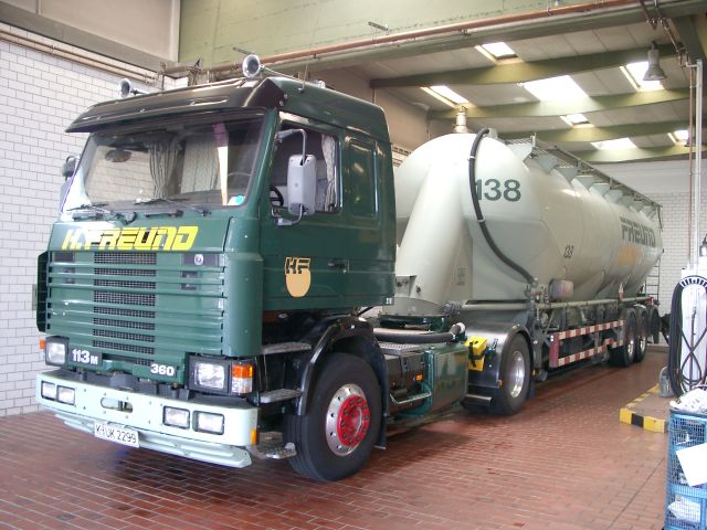 Scania-113-M-360-Freund-Schimana-120904-3.jpg