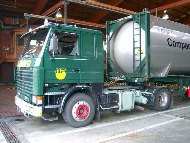 Scania-93-M-280-Freund-Schimana-020404-1.jpg