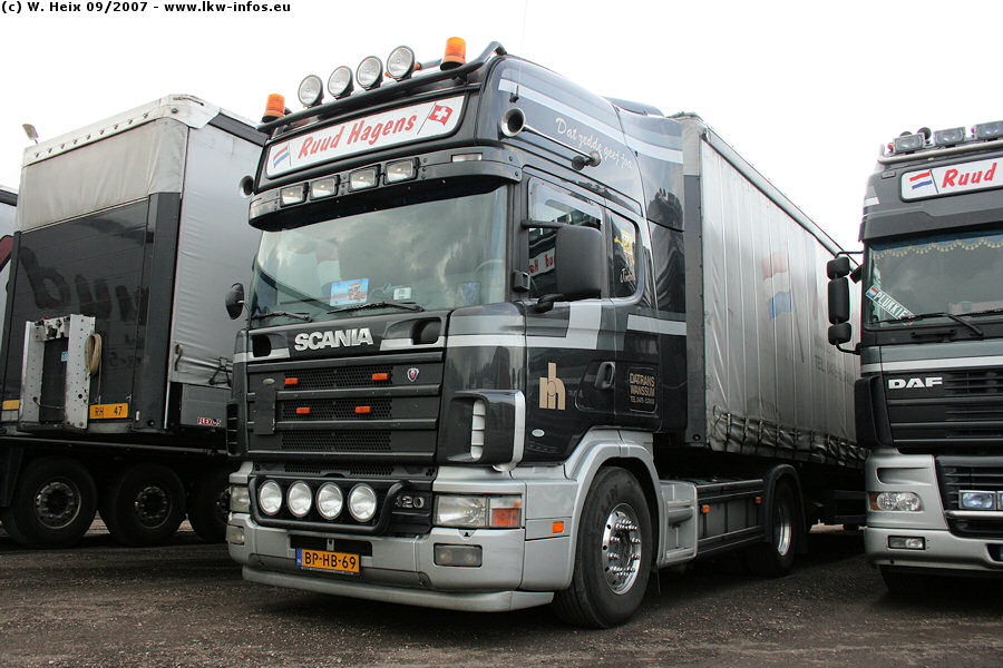 Scania-124-L-420-BP-HB-69-Hagens-010907-03.jpg