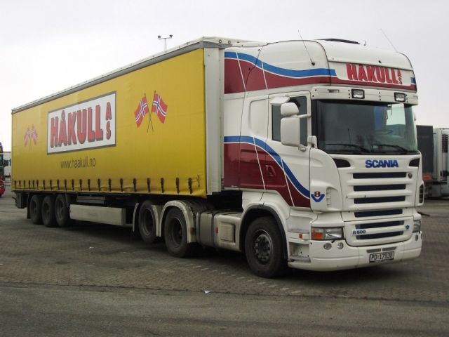 Scania-R-500-Hakull-Stober-140406-01.jpg