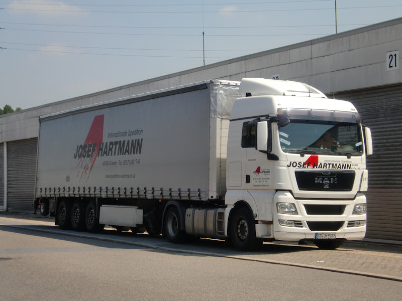 MAN-TGX-18440-Hartmann-DS-260610-02.jpg - Trucker Jack