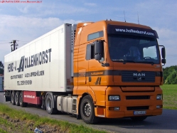 MAN-TGA-XXL-Hollenhorst-Voss-110608-01