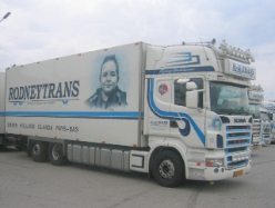 Scania-R-580-Hovotrans-Boeder-110806-03