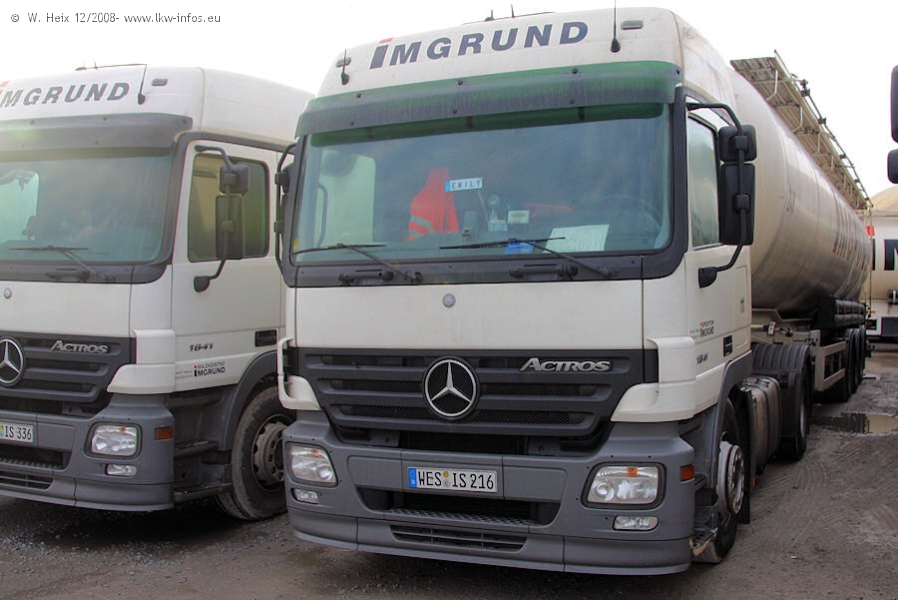 MB-Actros-MP2-1841-IS-216-Imgrund-141208-01.jpg